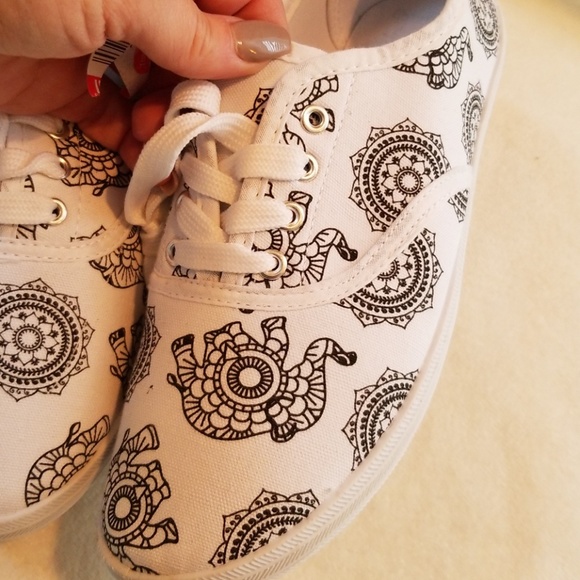 Color Your Life Elephant sneakers - Picture 4 of 6